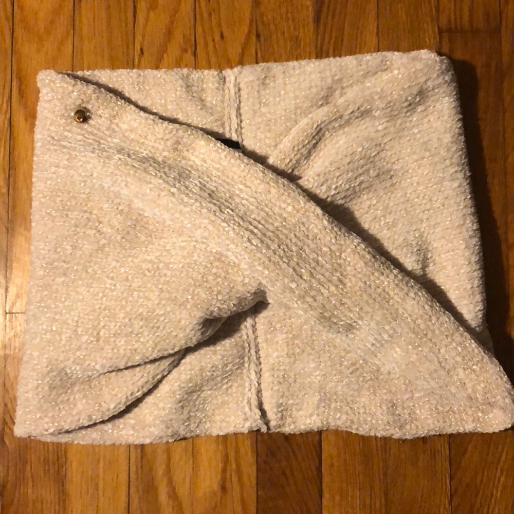 Infinity style scarf, NWT, Express